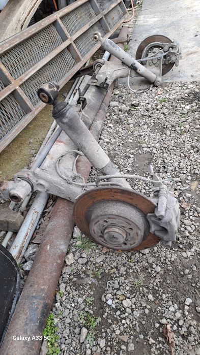 Заден мост за Рено Меган Сценик/Renault Megane Scenic