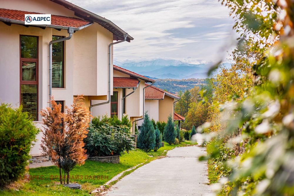 Продава се Къща в с. Гумощник, Област Ловеч - 156 кв.м за 667 €/кв.м - Снимка #1