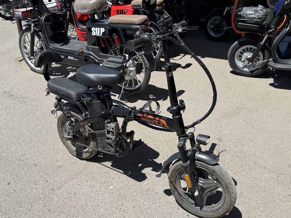 Продам электро самокат