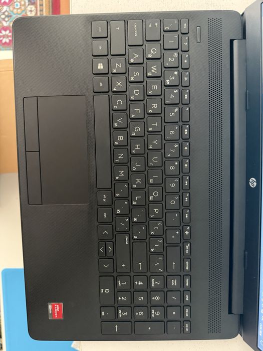 HP/AMD Athion silver 3050U/4/256/M2