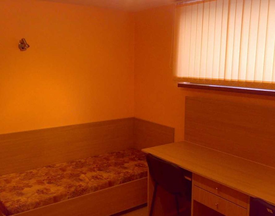 Дава се под наем Едностаен апартамент в Пловдив, Младежки Хълм - 45 кв.м за 168.3 € - Снимка #1