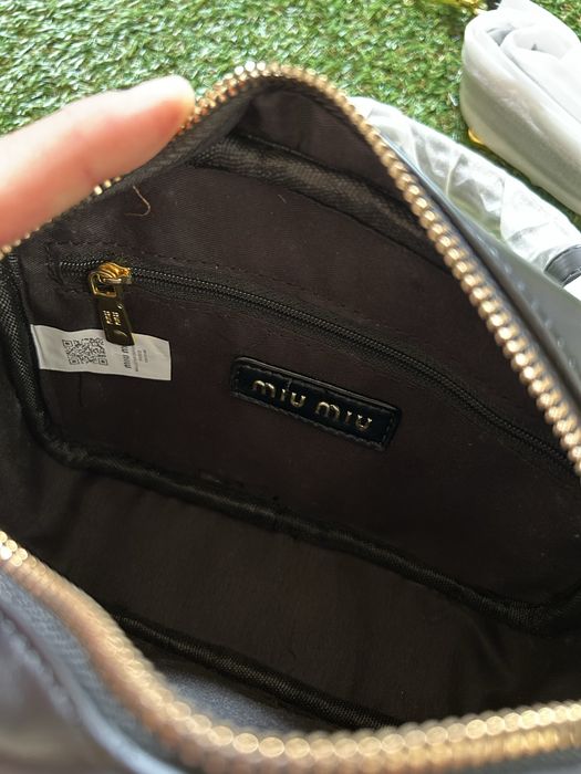 Geanta Miu Miu Neagra