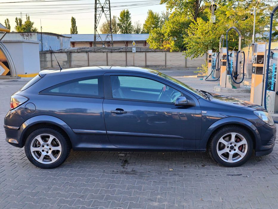 OPEL Astra 2009 — imagine 4
