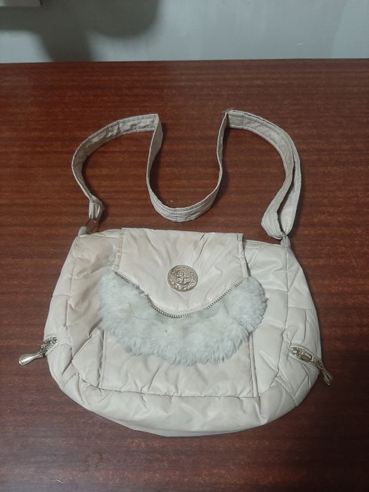 Продам женскую сумачку