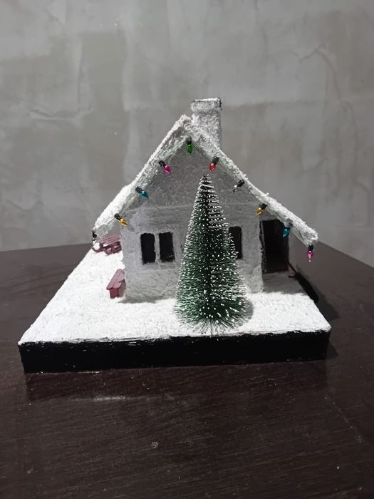 Căsuțe in miniatură de Vânzare