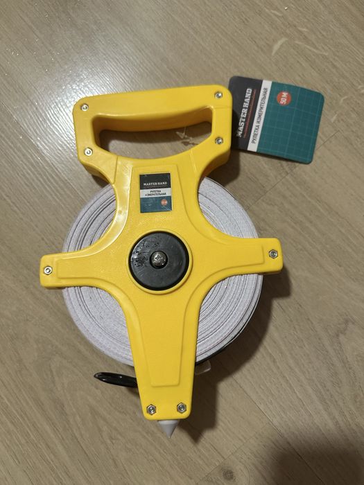 продается рулетка измерительная,