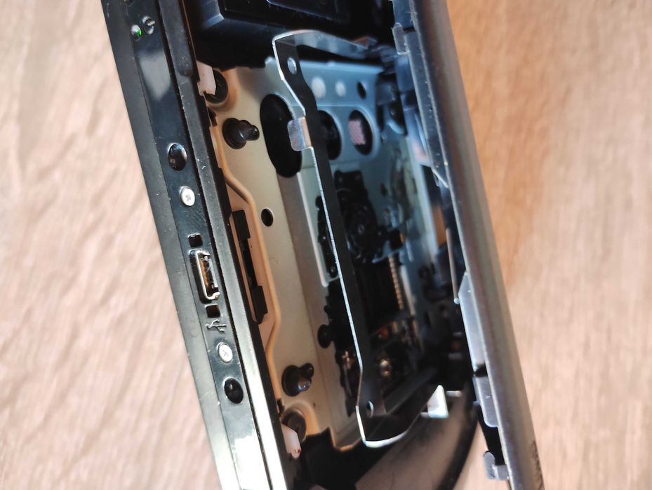 Sony PSP E1004 конзола