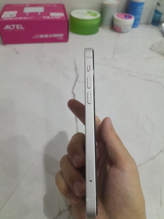 iPhone 12, 128 GB, White