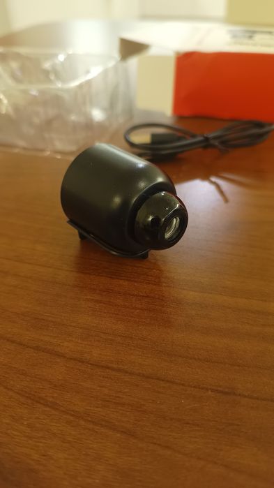 Продавам малки безжични wifi камери