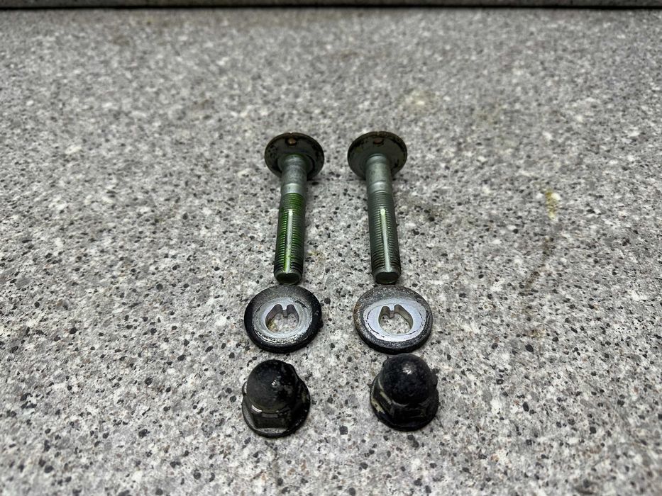 Болт геометрический на Ниссан Эльгранд Elgrand E51 из Японии