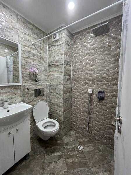 Лукс! Тристаен апартамент в Лазур!