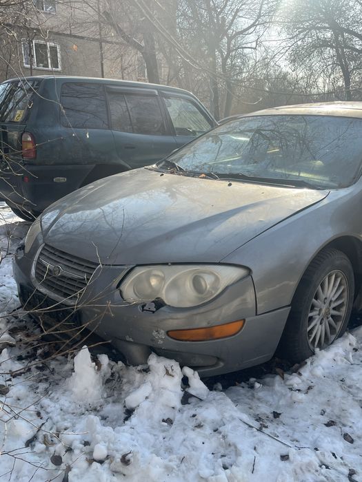 Крайслер 300 м, 1999 года, через нотариус или за наличку