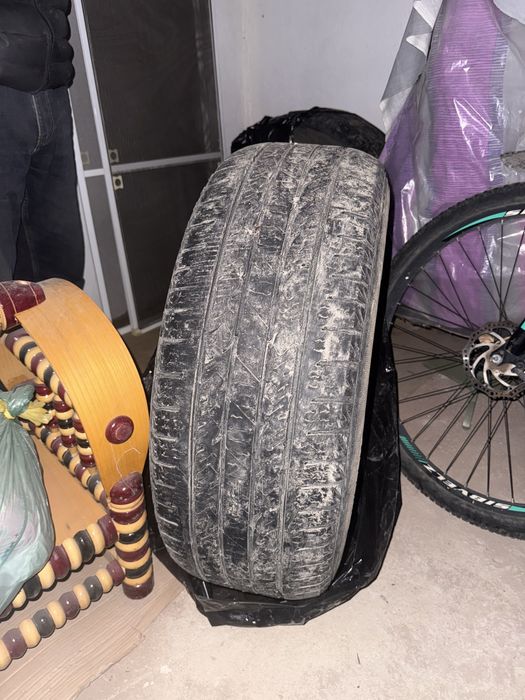 Шины р17 б/у нормальные