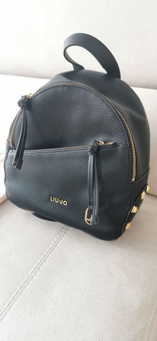 Черна раничка LiuJo