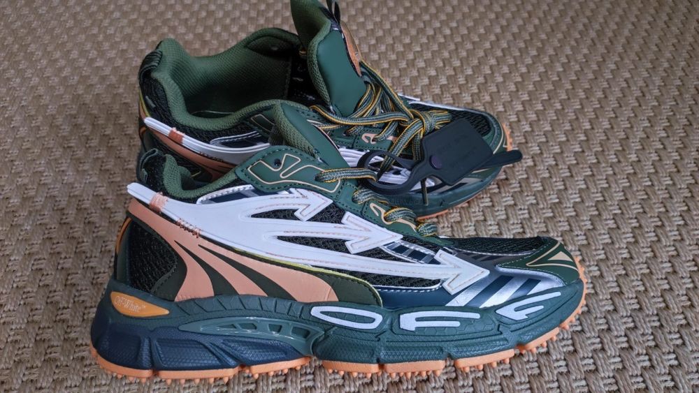 Off White Be Right Back