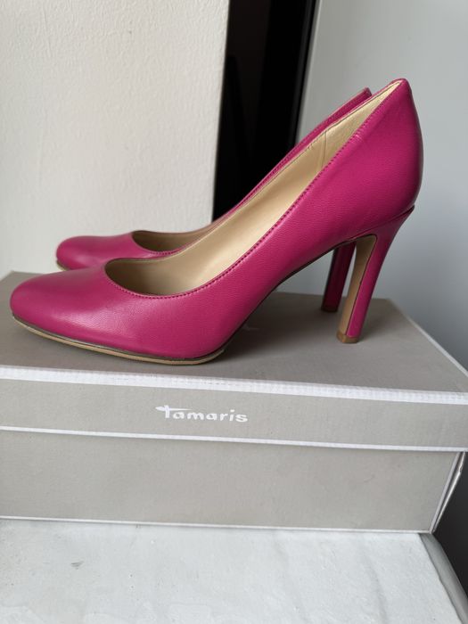 Продам обувь женскую, разное