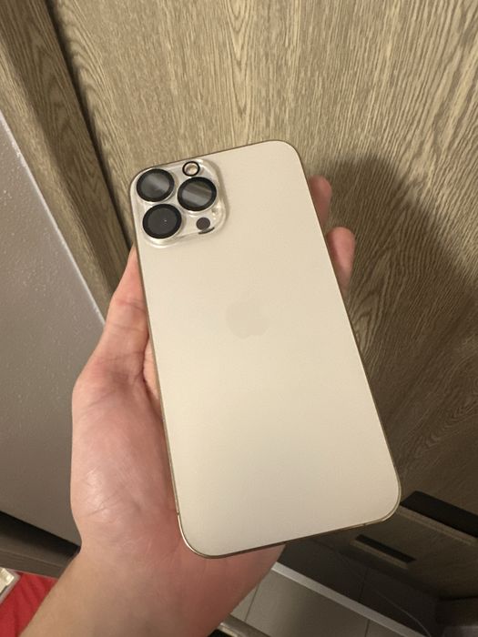 Iphone 13pro max gold cu cutie