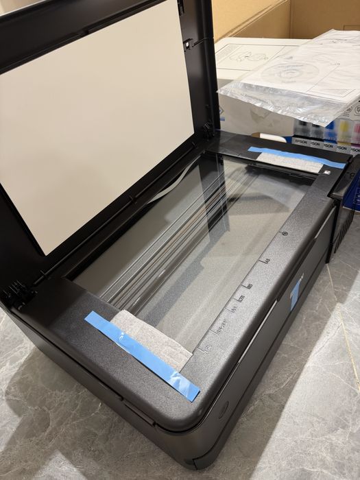 Принтер Epson L8180. Фотопринтер. Принтер А3,А3+ новый не использован
