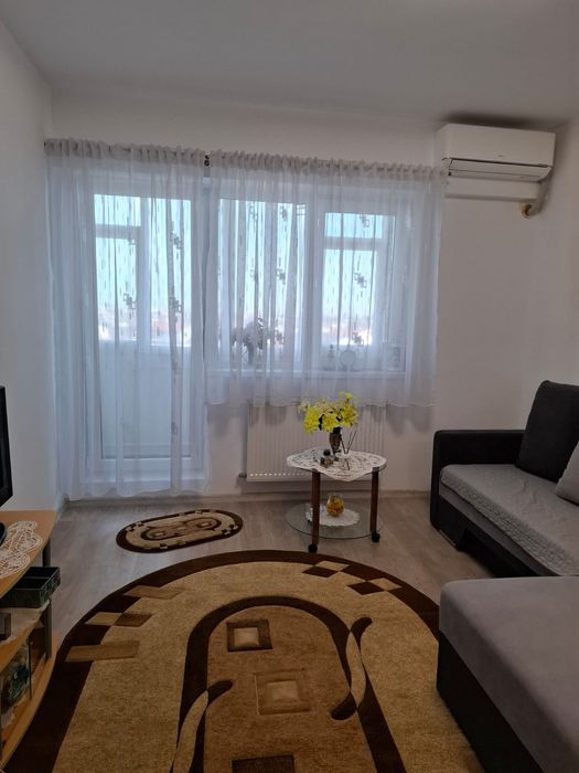 De inchiriat garsoniera