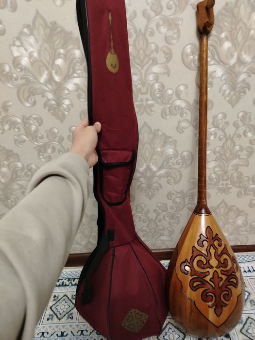 Үні таза домбыра сатылады