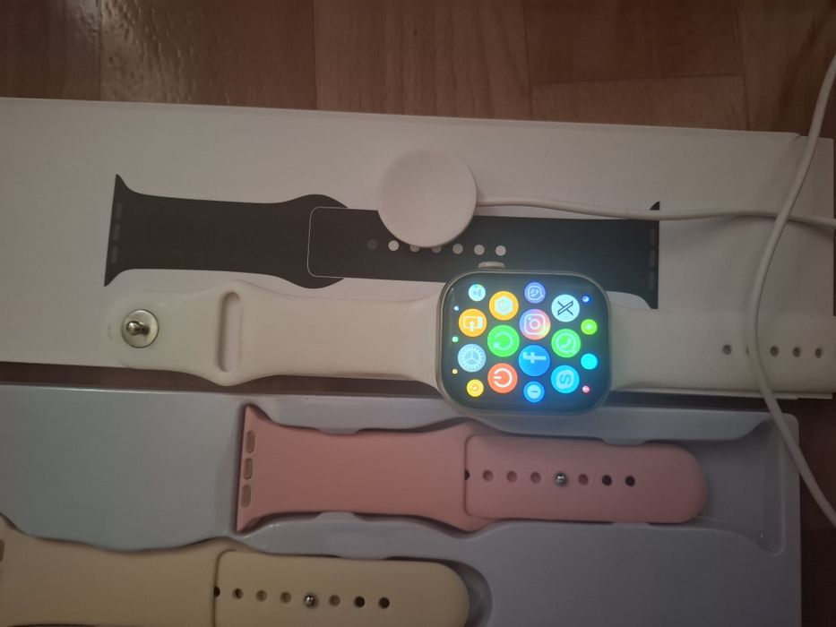 Смарт часы 1:1 Apple Watch не пользовались почти новый