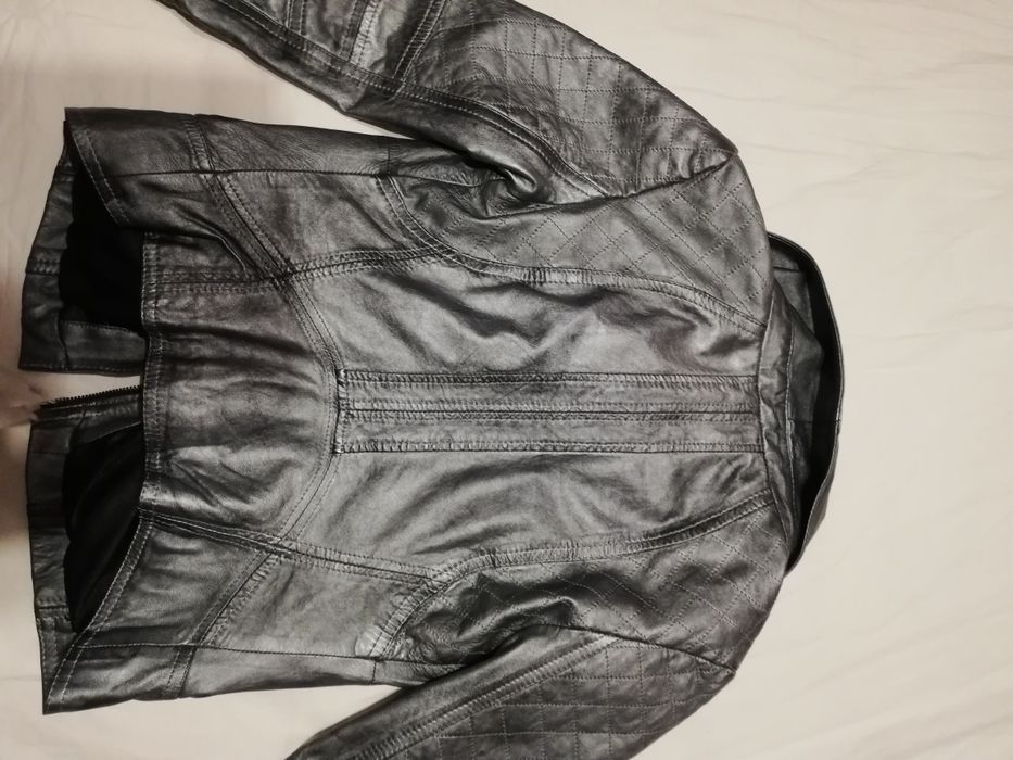 Продавам Кожено яке