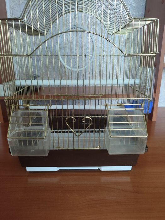 Клетка для попугая.