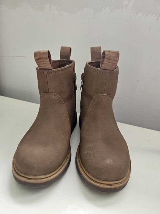 Cizme impermeabile din piele de la H&M pentru fete