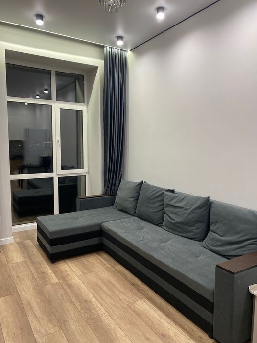 Подселение одну девушку в комнату