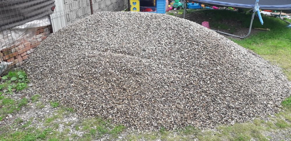 Chisai,pietriș,nisip