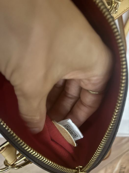 Кожена чанта стилна и класна