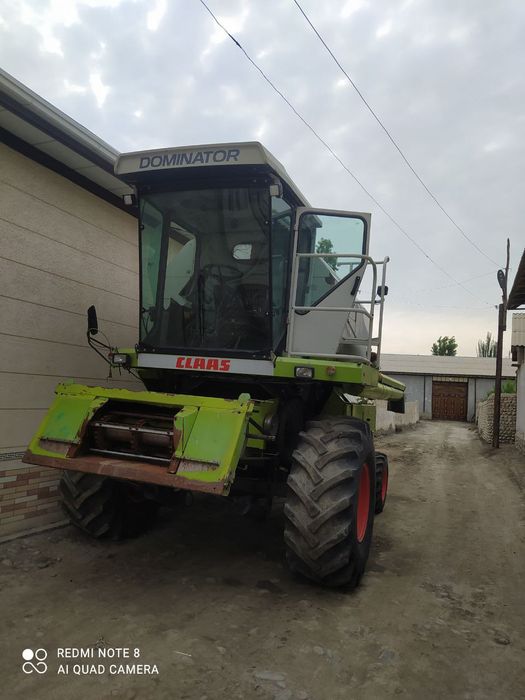 Claas daminator 130