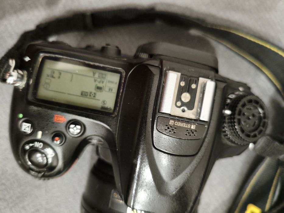 Nikon D7100 два обьектива