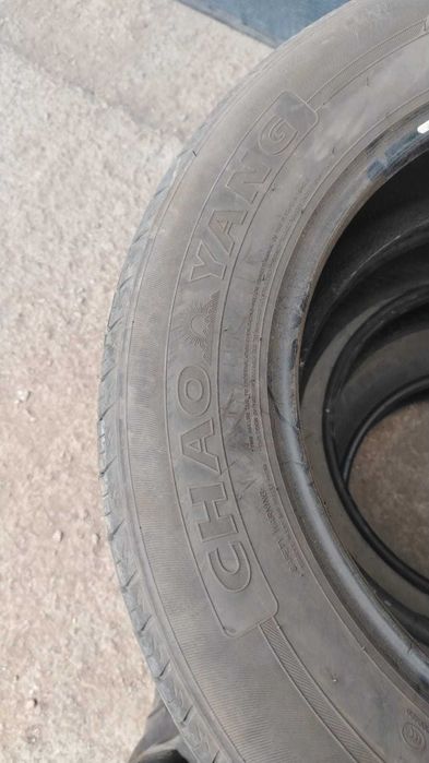 Продам шины 225х65R17