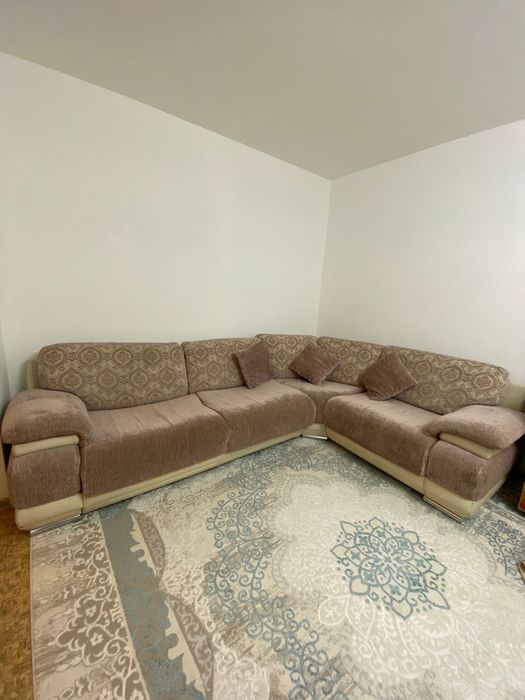 Продам угловой диван