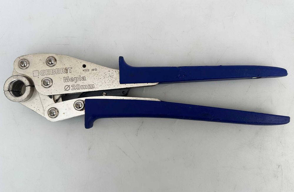 Geberit Mepla - Комплект ръчни преси за пресоване на фитинги / тръби