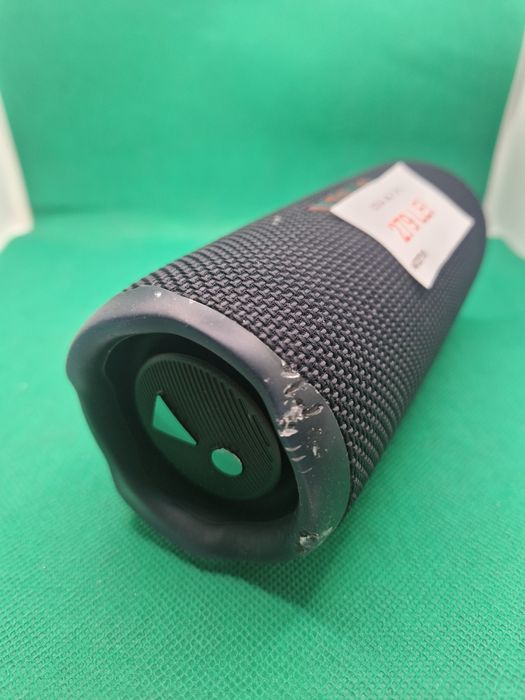 Jbl flip 6•Amanet Lazar Crangasi•54727