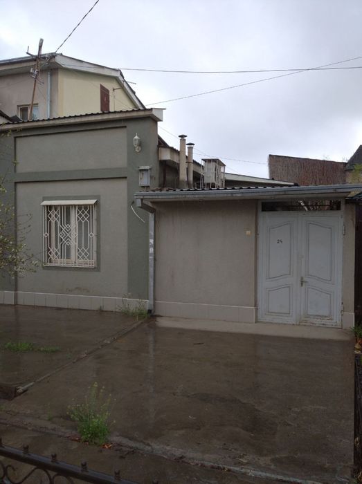 Продается участок с домом в Мирабадcком районе