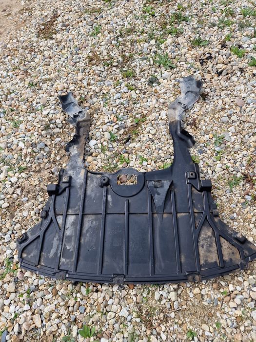 Scut motor bmw x1 e84