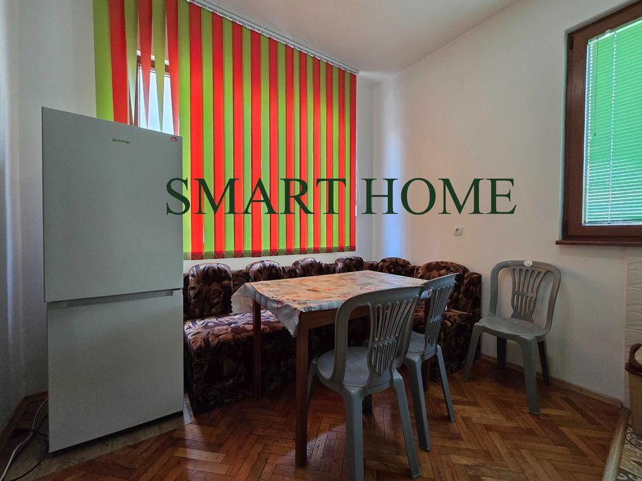 Дава се под наем Двустаен апартамент в Велико Търново, Център - 50 кв.м за 255 € - Снимка #2