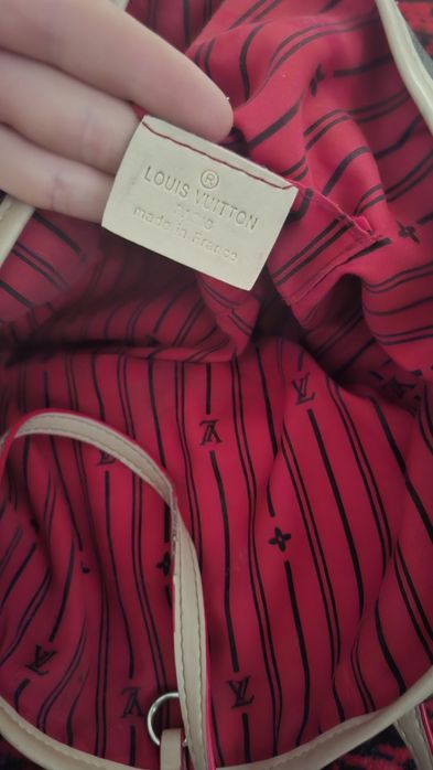 Geanta louis vuitton