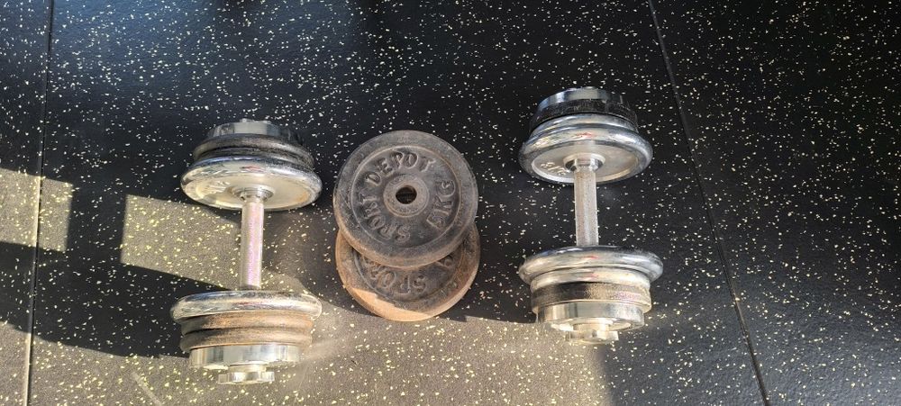 Тежести, дискове за фитнес и дъмбел