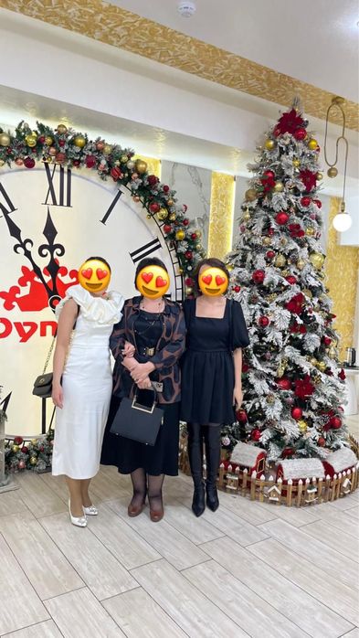 Продам платье белого цвета