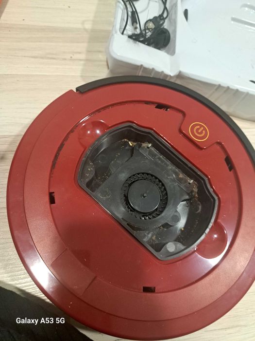 Прахосмукачка робот