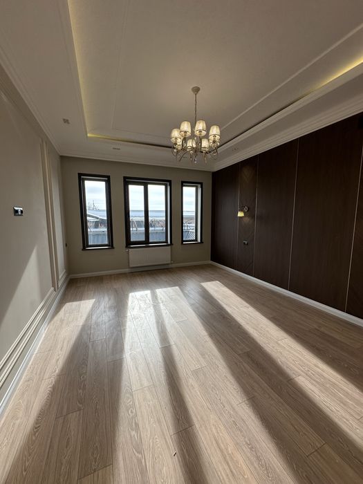 Уй сотиади  уч кахрамон гулистон