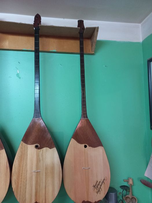 Сапалы домбыра сатылады