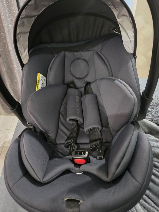 Продам автолюльку фирмы Happy Baby