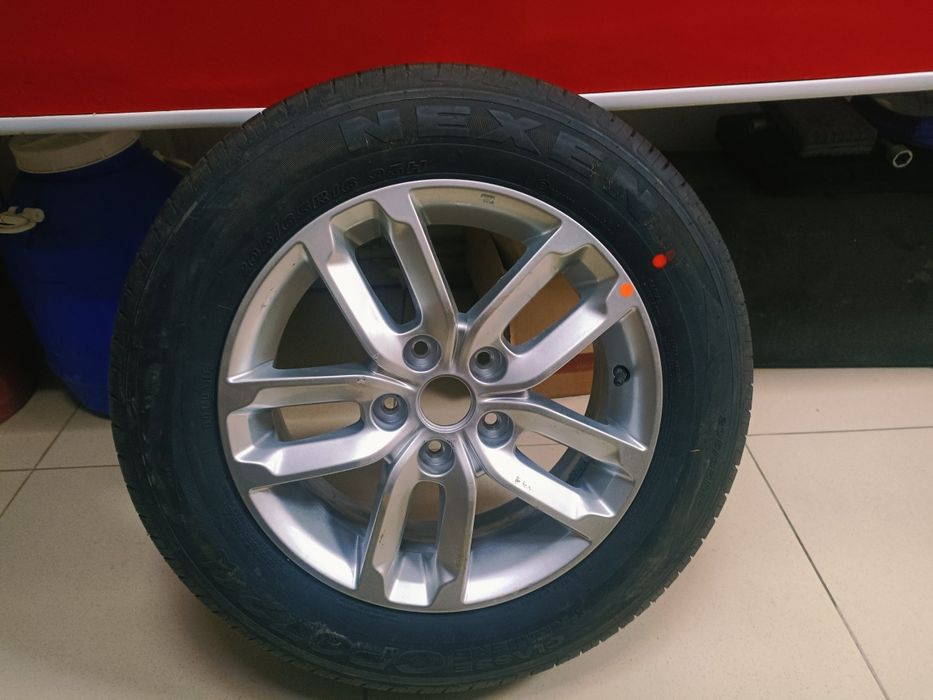 Покрышка дискасымен сатылады 1шт