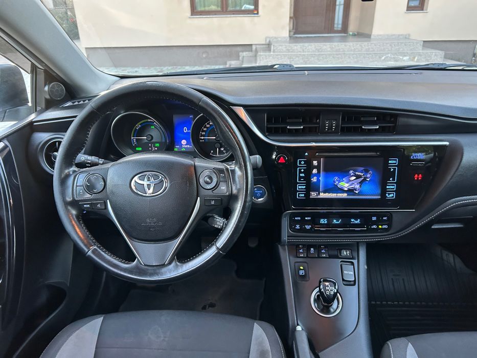 Toyota Auris 1.8