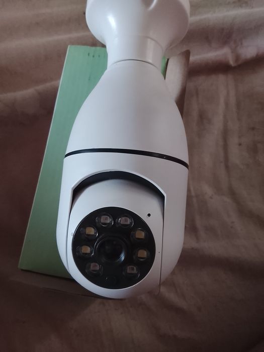 Vayfayli kamera bor sotiladi fleshkasiyam bor fleshkasi bilan 150 ming